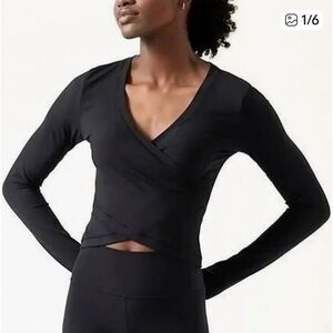 NWT - Athleta Transcend Wrap Top - Black - Size L
